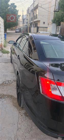 Ford Taurus